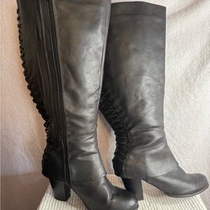 Torrid size 10 extra wide calf knee-high boots black gently worn